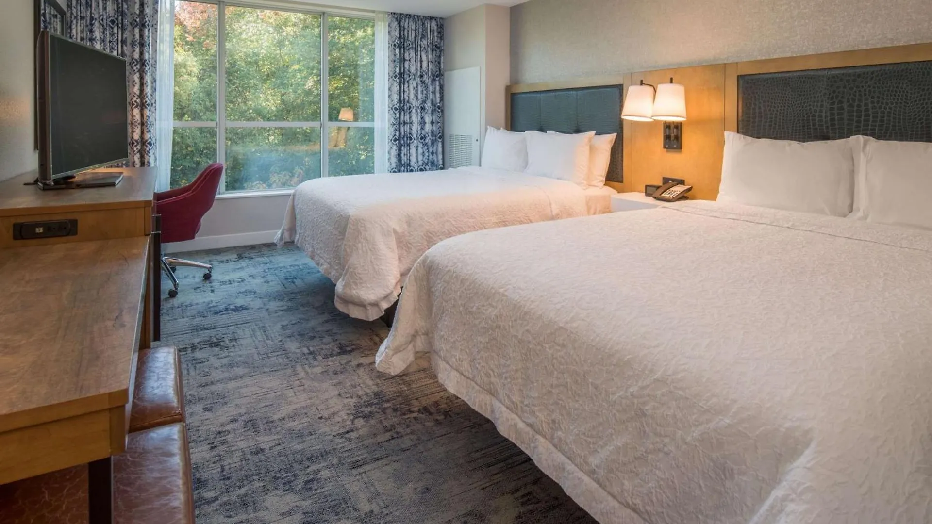 Hampton Inn And Suites By Hilton Portland-Pearl District 3*, Portland